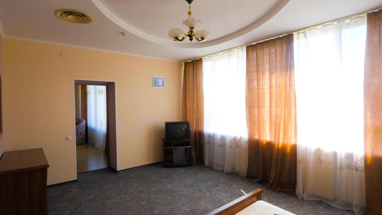 Pectoral On Khortytsia Hotel Zaporizhia Luaran gambar